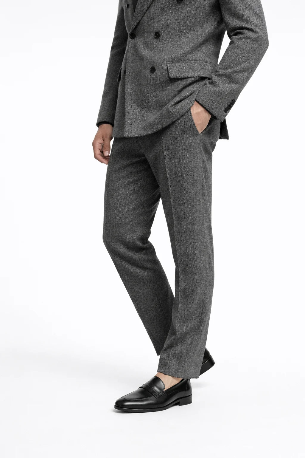 "Belgrave" Herringbone Trousers - Khaki / 46 - homme, trousers - BOLDD - Grey herringbone trousers with a tailored fit, embodying bold 80's style and Italian old money masculinity.